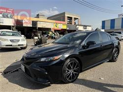 تۆیۆتا کامری